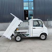 Mini camion électrique à cabine fermée 2 places avec moteur 2000W, vitesse de 45 km/h et autonomie <100 km pour la livraison de petites charges