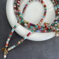 Collier ajustable vintage personnalisé en pierres naturelles multicolores, perles de culture d'eau douce et pendentif en pierres précieuses, style bohème, pour boutiques