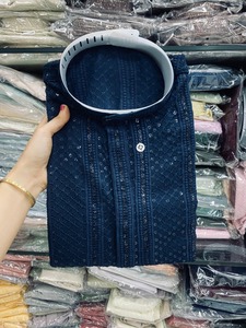 Meilleure qualité Kurta pakistanaise pour hommes avec pyjama en pur coton tenue décontractée pour fête de mariage avec miroir travail bas prix fournisseur indien - Product Image 5