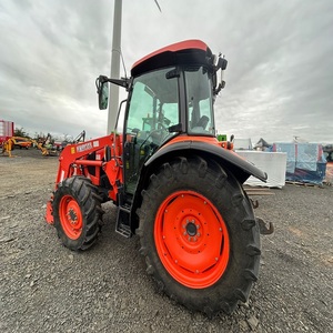 Compre el Tractor M5111 4WD de 80HP con Características Excepcionales y Rendimiento Confiable, Entrega Rápida y Envío Gratuito Incluido - Product Image 4