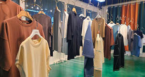 Tamaño de EE. UU. 180gsm 100% algodón de alta calidad logotipo personalizado camiseta lisa hombro caído de gran tamaño de talla grande camiseta para hombres - Product Image 5