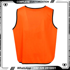 Chalecos de Entrenamiento de Fútbol de Malla Sublimada Personalizados de Alta Calidad, Chalecos Reversibles para Equipos de Fútbol con su Propio Logotipo - Product Image 5