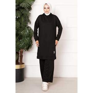 ชุดวอร์มมีฮู้ดของผู้หญิงพร้อมรายละเอียดสัญลักษณ์เส้นด้ายคู่สีดำ - Product Image 2