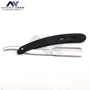 Navaja de Afeitar Profesional Negra y Plateada para Barba, Corte Preciso, para Bigote y Barba, con Bloqueo Oscilante Negro - Product Image 5