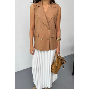 Gilet en lin marron pour femme avec gilet à boutons dorés - Product Image 3