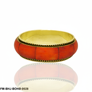 Bracelet bohème en corne rouge et laiton fait à la main, incrusté, pour femmes, bijoux ethniques tribaux - Product Image 3