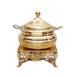 Plato de frotamiento de metal de latón Calentador de alimentos de estilo de lujo para hoteles y bodas Buffet Comida que sirve plato de frotamiento dorado - Product Image 1