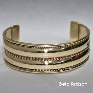 Brazalete de latón chapado en oro Joyería elegante al por mayor para boutiques y minoristas para pedir a granel - Product Image 2