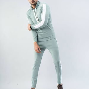 OEM Personnalisé 100% Coton Survêtement de Sport pour Hommes Respirant à Capuche Jogging Running Training Suit Solid Pattern Winter Track Suit - Product Image 4