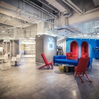 Étagère de rangement, Meuble de salon, Présentoir LED, Meuble d'extérieur, Présentoir à parfums, Vitrine, Meuble de restaurant, Personnalisé