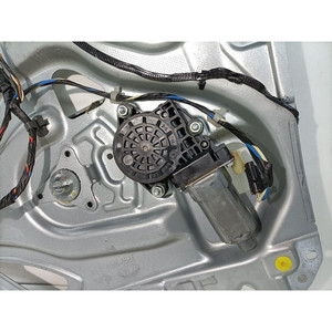 Mécanisme de levage de la vitre arrière. DX KIA Sportage Série 834021F010 G4GC (04>10) - Product Image 2