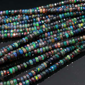 Ópalo Negro Etíope 100% Natural, Corte Trillón Facetado con Colores Peridoto y Topacio, Ópalo Negro Redondo de Fire Ethiopia - Product Image 3