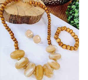 Nouveauté : Bijoux en résine tendance, collier en résine pour mariage et occasions spéciales, vente en gros d'artisanat en résine - Product Image 6