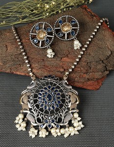 Conjunto de Collar y Pendientes con Bisel de Ónice y Plata Antigua Oxidada para Mujer, Regalo de Boda y Compromiso - Product Image 3