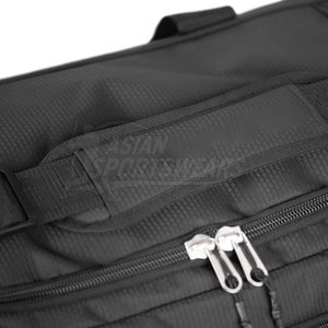 Sacs MMA élégants pour les joueurs de ligue professionnelle, équipement de haute qualité, sacs MMA pour le jour du match - Product Image 3