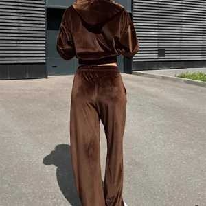 Nouveauté 2025 Survêtement en velours pour femmes Survêtements d'hiver personnalisés de haute qualité Survêtement de jogging en velours juteux - Product Image 3