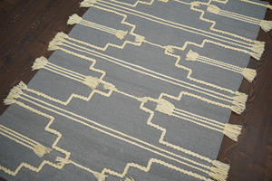 Tapis Boho en peluche en laine tissée à la main de haute qualité tapis fait main moderne avec Inspirations tribales lavable taille personnalisable décor à la maison - Product Image 3