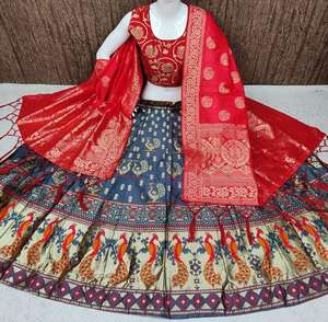 Tissu Brocart de créateur Anarkali Lehenga Choli Pure Soie Varanasi Dupatta Style Party Wear Collection - Product Image 2