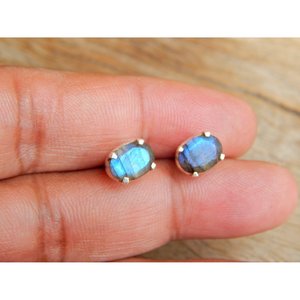 Boucles d'oreilles en labradorite véritable taille ovale 6x4mm avec Jewelry-E0045-GS grenat en argent 925 - Product Image 1