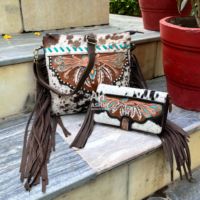 Tas bahu rumbai kualitas Premium dengan dompet tas selempang kasual kulit pinggiran pinggiran wanita ukir tangan desainer laris