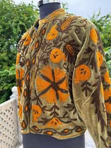 Belle Broderie Travail Suzani Veste Femme Velours Floral Design Et Belles Couleurs Vestes Fille - Product Image 3