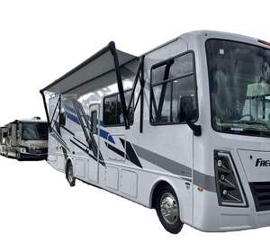 รถบ้านอลูมิเนียมสุดหรู รุ่น FREEDOM TRAVELER B30 ภายในกว้างขวาง เตียงคิงไซส์ มาตรฐานยูโร 4 เกียร์อัตโนมัติ เบาะหนัง ล้อแม็ก R17 พร้อมครัว - Product Image 1