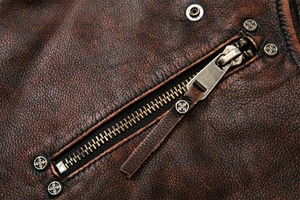 Nouveau look, design personnalisé, gilet en cuir élégant pour homme, texture lisse, coupe chic, voyages, événements, balades à moto, usage quotidien, gilet en cuir - Product Image 5