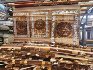 Alfombra Turca de Poliéster Afelpada Adiva, Tejida en Jacquard, Hecha a Máquina, de Pelo Alto, Acolchada, Reversible, Lavable, con Respaldo Antideslizante de Yute - Product Image 3