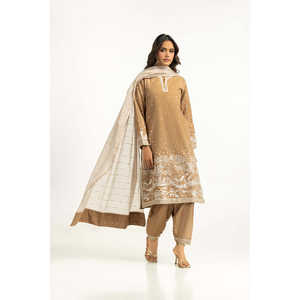 Ensemble 3 pièces Khaddar brodé en tissu lawn marron clair, style pakistanais, robe indienne semi-formelle pour l'hiver, IPSTD-55085 - Product Image 6