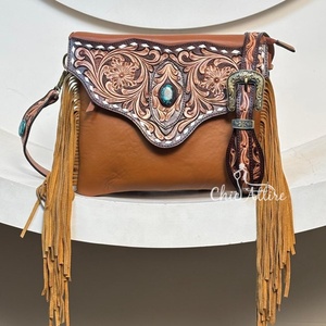 2025 nuevo bolso de cuero de piel de oveja con herramientas manuales bolso de lujo de diseñador personalizado versátil para mujer bolso cruzado de un solo hombro con flecos - Product Image 1