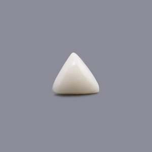 Piedra Preciosa Suelta de Coral Blanco de 7.25 Quilates, Corte Ovalado Sintético de 10 mm, Efectos Rojo Rosado, Calibrada, Efectos Ópticos Especiales, Triángulo de 8 mm - Product Image 2