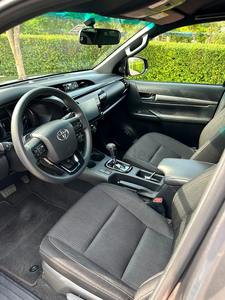 SUPER CLEAN 2023 TO-YO-TA HI-L-UX ADVENTURE V6 CYLINDRES AWD TRANSMISSION AUTOMATIQUE - Product Image 3