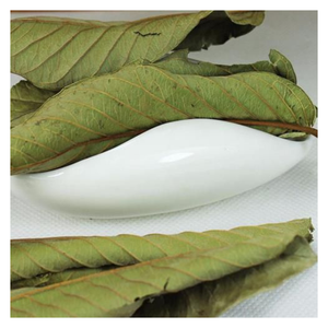 Feuille de goyave séchée en vrac du Vietnam Convient aux sachets de thé Savon fait main Soins des cheveux et plus - Product Image 1