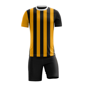 Conjunto corto de camiseta de fútbol transpirable, kit de uniforme de fútbol con logotipo personalizado, competición de entrenamiento de tela de poliéster que absorbe la humedad - Product Image 3