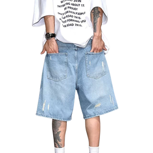 Shorts en jean déchiré bleu clair pour homme, coupe ample, 100 % coton, longueur genou, style décontracté streetwear, mode estivale - Product Image 2