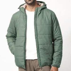 Chaqueta de Primera Calidad para Hombre, Ropa Urbana, Chaquetas para Hombre con Logotipo Personalizado, Chaqueta Acolchada, Servicio OEM, Chaquetas Personalizadas para Hombre - Product Image 2