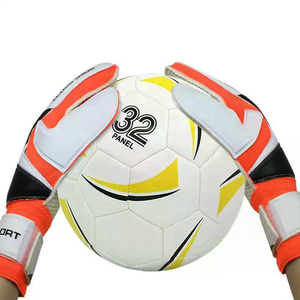 Vente en gros Gants de gardien de but professionnel respirants pour l'entraînement au football Meilleurs gants de gardien de but en latex avec logo personnalisé - Product Image 5