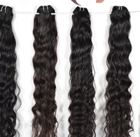 Extensions de cheveux humains indiens bruts, ondulés, à ondes profondes, non traités, alignés sur les cuticules, 100% prix d'usine de gros