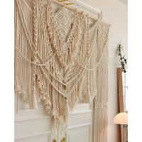 Arche de mariage luxueuse en macramé, suspension murale, décoration de porte, séparateur de pièce - un élément décoratif élégant pour mariage