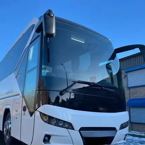 Autobús de 45 plazas con motor diésel 2024 ofrece un diseño premium para el transporte de pasajeros a larga distancia. Construido con comodidad - Product Image 1