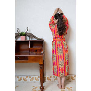 Robes Kimono en Coton Faits Main Respirantes Longueur Genou pour Femme – Élégance au Quotidien – Service OEM Disponible - Product Image 3