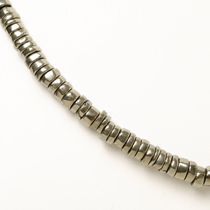 Pyrite Heishi Pneu Perles Collier Pyrite Naturelle Pierres Précieuses Heishi Perle Collier Minimaliste À La Main Perlé Collier Ras Du Cou - Product Image 3