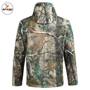 Veste softshell de sports de plein air avec logo personnalisé pour hommes vêtements de sports d'hiver imperméables avec motif imprimé pour la chasse à l'escalade - Product Image 5