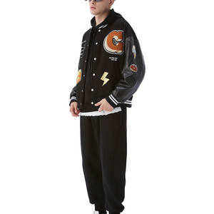 Veste d'université classique Fournisseur OEM Ourlets côtelés à l'avant Options de broderie personnalisées pour les écoles ou les équipes - Product Image 3