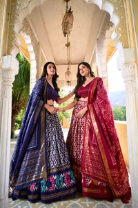 Tussar Silk Lehenga Choli de haute qualité avec impression Ikkat et travail en feuille pour une utilisation de mariage disponible pour l'exportation - Product Image 2