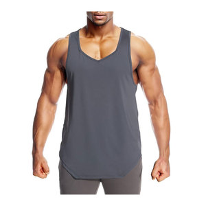 เสื้อกล้ามโอเวอร์ไซส์สำหรับผู้ชายเสื้อยืดแขนกุดเปิดไหล่แขนกุดติดประดับพลอยเทียมสำหรับเล่นกีฬาฟิตเนส - Product Image 3