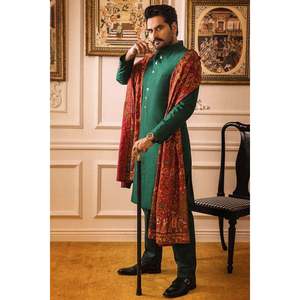 Abrigo Largo de Seda Cruda con Adornos de Esmeraldas para Hombre, Estilo Sultan - Product Image 2