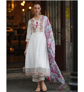 MF bordado Chanderi seda A-line Kurta Gota Conjunto personalizado Casual étnico mujeres vestido Tops y pantalones traje por exportación - Product Image 1