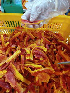 Rodajas de papaya seca con sabor dulce Sabor natural Proveedor de Vietnam Merienda de exportación Premium La mejor calidad - Product Image 6