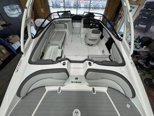 Venta de Embarcaciones AR190 Originales para 2025, Disponibles para la Venta y Listas para Usar - Product Image 4